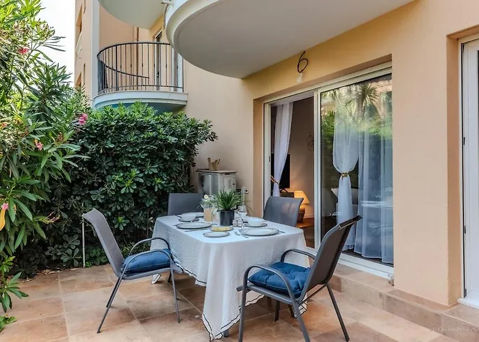 Apartamento Raphael 4 étoiles Neuf En Rez De Jardin Privatif Saint-Raphaël