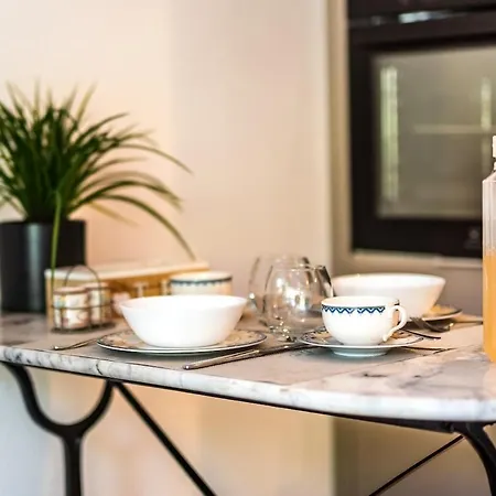 Raphael 4 Etoiles Neuf En Rez De Jardin Privatif * Сен-Рафаэль